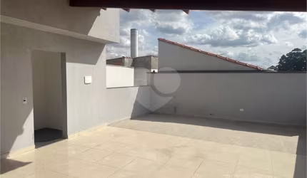Cobertura com 2 quartos para locação em Jardim Utinga - SP