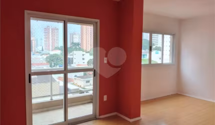 Apartamento com 3 quartos para locação em Vila Bastos - SP