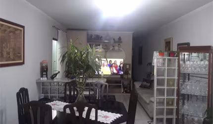 Sobrado com 2 quartos à venda em Utinga - SP