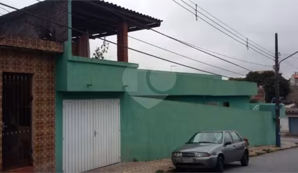 Casa térrea com 2 quartos à venda em Jardim Do Estádio - SP