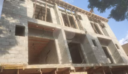 Casa de vila com 2 quartos à venda em Jardim Santo Alberto - SP