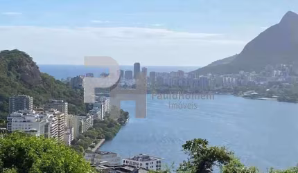 Casa em condomínio fechado com 6 quartos à venda em Humaitá, Rio de Janeiro , 900 m2 por R$ 10.000.000