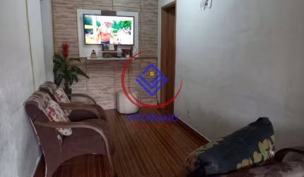 CASA TIPO APARTAMENTO TRÊS QUARTOS Á VENDA EM MARECHAL HERMES!