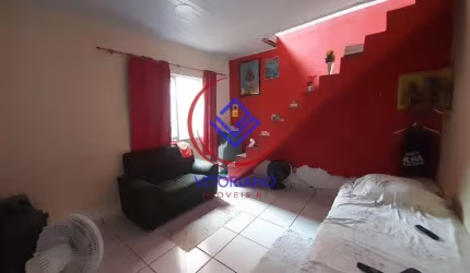 CASA DOIS QUARTOS Á VENDA EM REALENGO!