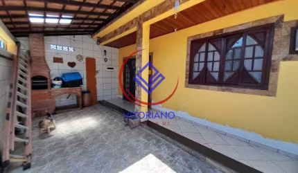 CASA DE TRÊS QUARTOS Á VENDA EM ANCHIETA!