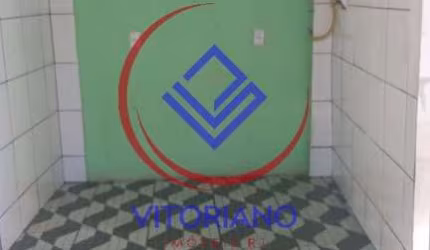 CASA UM QUARTO Á VENDA EM SANTA CRUZ!