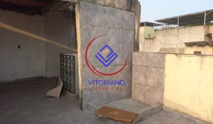 CASA  Á VENDA EM HONÓRIO GURGEL!
