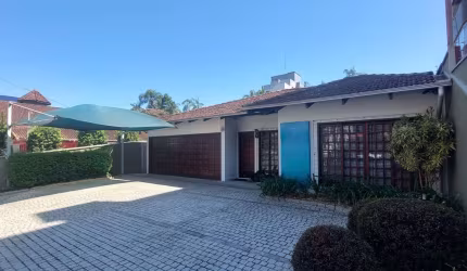 HK | Casa Mobiliada à Venda | América - Joinville
