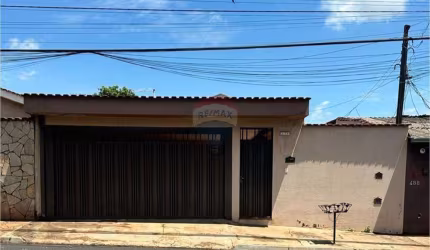 Casa com 3 Quartos  à Venda, 133 m² - Dom Bernardo José Mielle