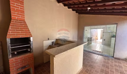 CASA A VENDA  ANTONIO PALOCCI -3 QUARTOS - 200m² -  R$240.000,00