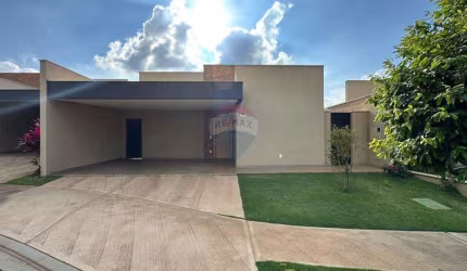 CASA COM 3 QUARTOS PARA ALUGAR NO ALTO DO VALE - 160M², PRÓXIMO AO OUTLET SANTA MARIA - CRAVINHOS