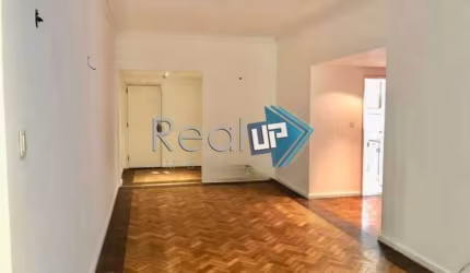 Apartamento com 3 quartos à venda na Rua General Ribeiro da Costa, Leme, Rio de Janeiro, 119 m2 por R$ 1.250.000