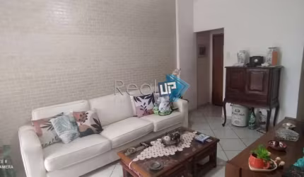 Apartamento com 2 quartos à venda na Humaitá, Humaitá, Rio de Janeiro por R$ 680.000