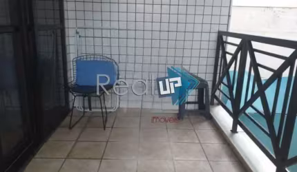Flat com 2 quartos à venda na Rua Cruz Lima, Flamengo, Rio de Janeiro por R$ 600.000