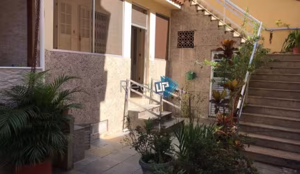 Casa com 3 quartos à venda na Gonzaga Bastos, Vila Isabel, Rio de Janeiro, 136 m2 por R$ 850.000