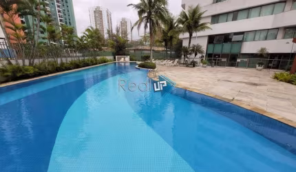Prédio à venda na Avenida Gastão Senges, Barra da Tijuca, Rio de Janeiro, 65 m2 por R$ 750.000