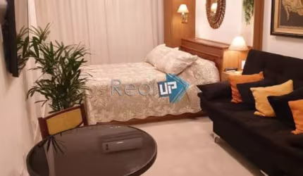 Apartamento com 1 quarto à venda na Avenida Prado Júnior, Copacabana, Rio de Janeiro, 28 m2 por R$ 630.000