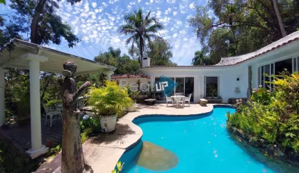 Casa em condomínio fechado com 5 quartos à venda na Rua Engenheiro Pires do Rio, Itanhangá, Rio de Janeiro, 430 m2 por R$ 3.800.000