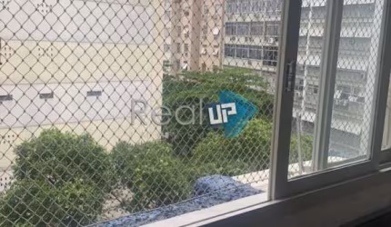 Apartamento com 2 quartos à venda na Rua Marechal Mascarenhas de Morais, Copacabana, Rio de Janeiro, 74 m2 por R$ 1.050.000