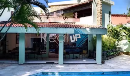 Casa em condomínio fechado com 3 quartos à venda na Engenheiro Neves da Rocha, Itanhangá, Rio de Janeiro, 512 m2 por R$ 2.475.000