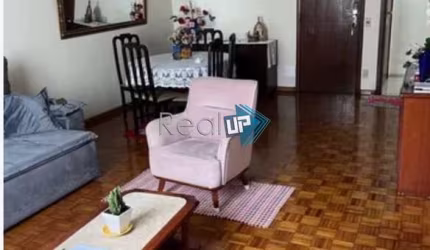 Apartamento com 3 quartos à venda na Avenida Comandante Júlio de Moura, Barra da Tijuca, Rio de Janeiro, 104 m2 por R$ 1.300.000