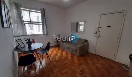 Apartamento com 3 quartos à venda na Rua Edmundo Lins, Copacabana, Rio de Janeiro, 81 m2 por R$ 1.000.000