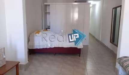 Kitnet / Stúdio à venda na Rua Barata Ribeiro, Copacabana, Rio de Janeiro, 60 m2 por R$ 600.000
