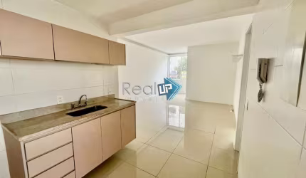Apartamento com 2 quartos à venda na Rua Andrade Pertence, Catete, Rio de Janeiro, 69 m2 por R$ 690.000