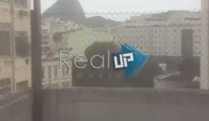 Cobertura com 1 quarto à venda na Rua Andrade Pertence, Catete, Rio de Janeiro, 33 m2 por R$ 590.000