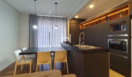 Imperdível Apartamento à Venda em Joinville-SC no Iririú: 3 Quartos, 1 Suíte, 3 Salas, 2 Vagas de Garagem, 149m²!