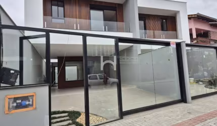 Sobrado a Venda no Saguaçu 03 Suítes mais 01 Homeoffice