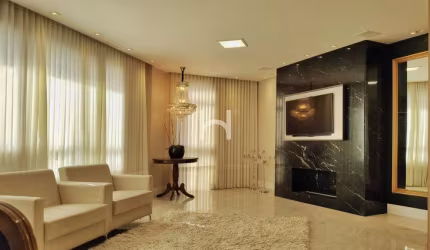 Apartamento a Venda no Centro com 183 m²