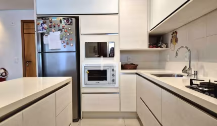 Imperdível oportunidade de adquirir um apartamento de 3 quartos na Anita Garibaldi, Joinville-SC, com 131,52 m² e 1 vaga de garagem!