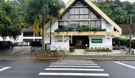 Prédio Comercial  na região nobre de Joinville