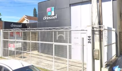 Casa comercial com 1 sala à venda no Bucarein, Joinville , 142 m2 por R$ 1.200.000