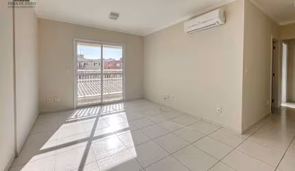 Apartamento 02 quartos próximo Avenida Saudade