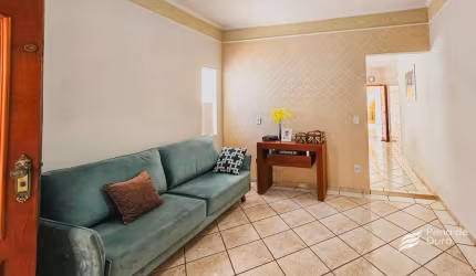 Casa Espaçosa com 03 quartos à venda no bairro Planalto