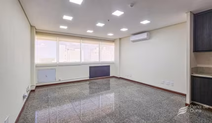 Sala comercial nova com armários e ar-condicionado no Araçatuba Office