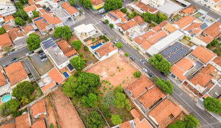 Terreno plano à venda no Vila Mendonça em Araçatuba