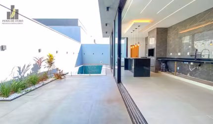 Casa no Condomínio Green Park com piscina