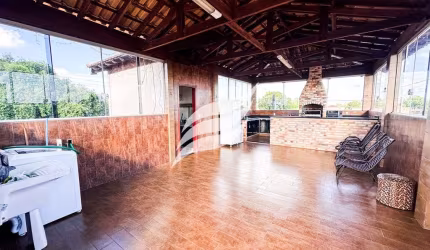 Casa 3 quartos à venda no bairro Paraíso