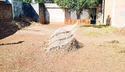 Terreno 320 m² à venda próximo à Av. José Ferreira Baptista