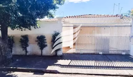Casa com 02 quartos à venda no bairro Ipanema em Araçatuba