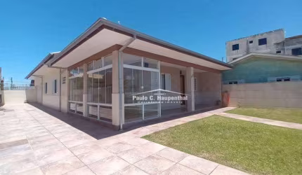 Casa com 3 dormitórios à venda, 198 m² por R$ 899.000,00 - Centro - Balneário Arroio do Silva/SC
