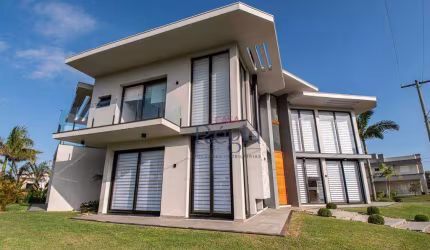 Casa na praia de Itapeva em Torres!