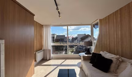 Apartamento mobiliado, à venda, no centro de Gramado/RS!