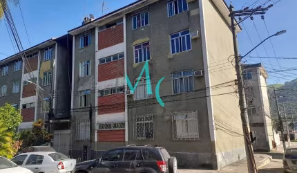 Apartamento com 2 dormitórios à venda, 47 m² por R$ 130.000 - Santíssimo - Rio de Janeiro/RJ