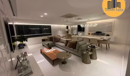 Apartamento Cobertura Duplex no Horto Florestal, 4/4, vista mar, nascente, finamente decorada, porteira fechada.