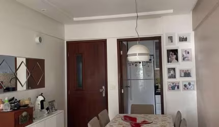 Apartamento Padrão na Vila Laura, bem localizado, 3 quartos sendo 1 suite, com vaga privativa, 80m²