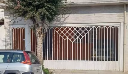 Casa com 3 quartos à venda na Avenida Duílio Lenarduzzi, 407, Vila Paranaguá, São Paulo por R$ 620.000